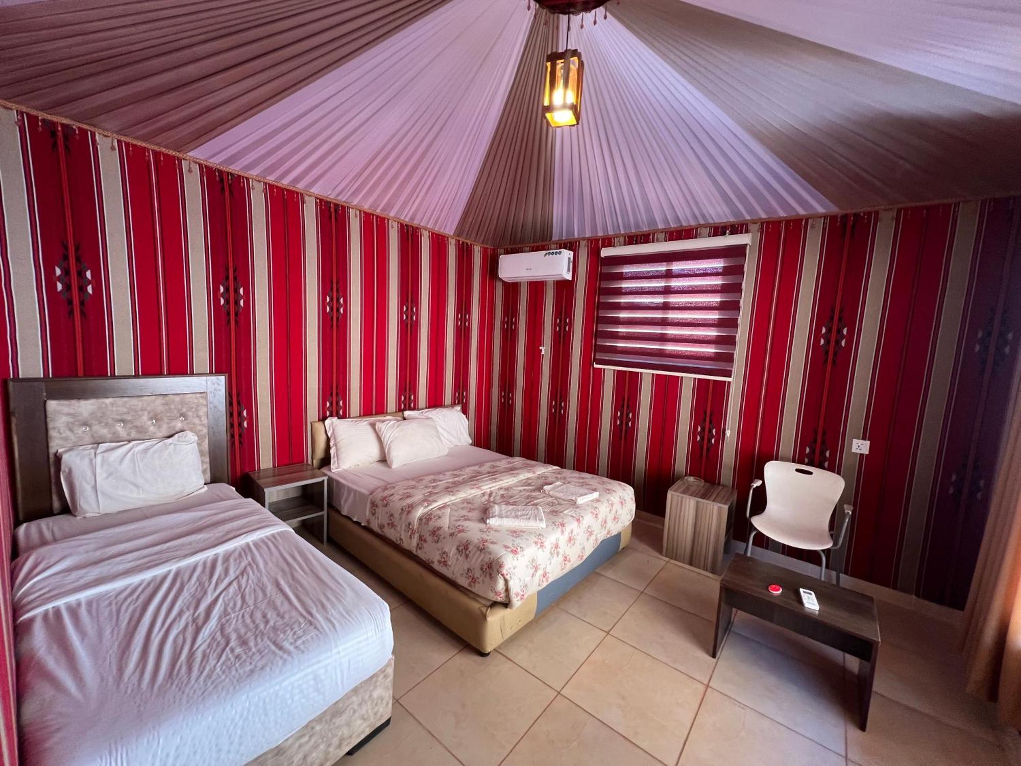Angelina Wadi Rum Camp Exterior foto